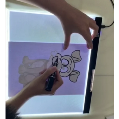 CreatiLight Pro – Tablette LED pour Artistes™ Éclairez vos Idées, Créez avec Précision